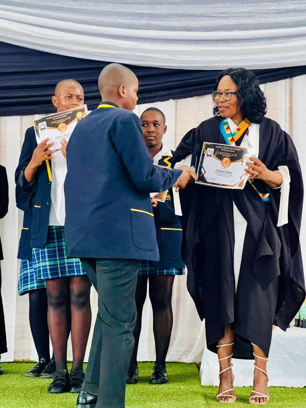 Mandla Mthethwa... - Mandla Mthethwa School Of Excellence