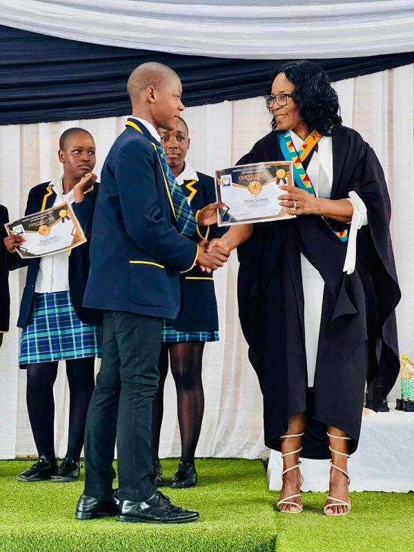 mandla-mthethwa-mandla-mthethwa-school-of-excellence