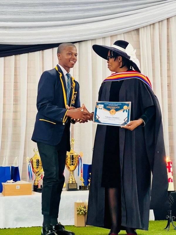 Mandla Mthethwa... - Mandla Mthethwa School Of Excellence