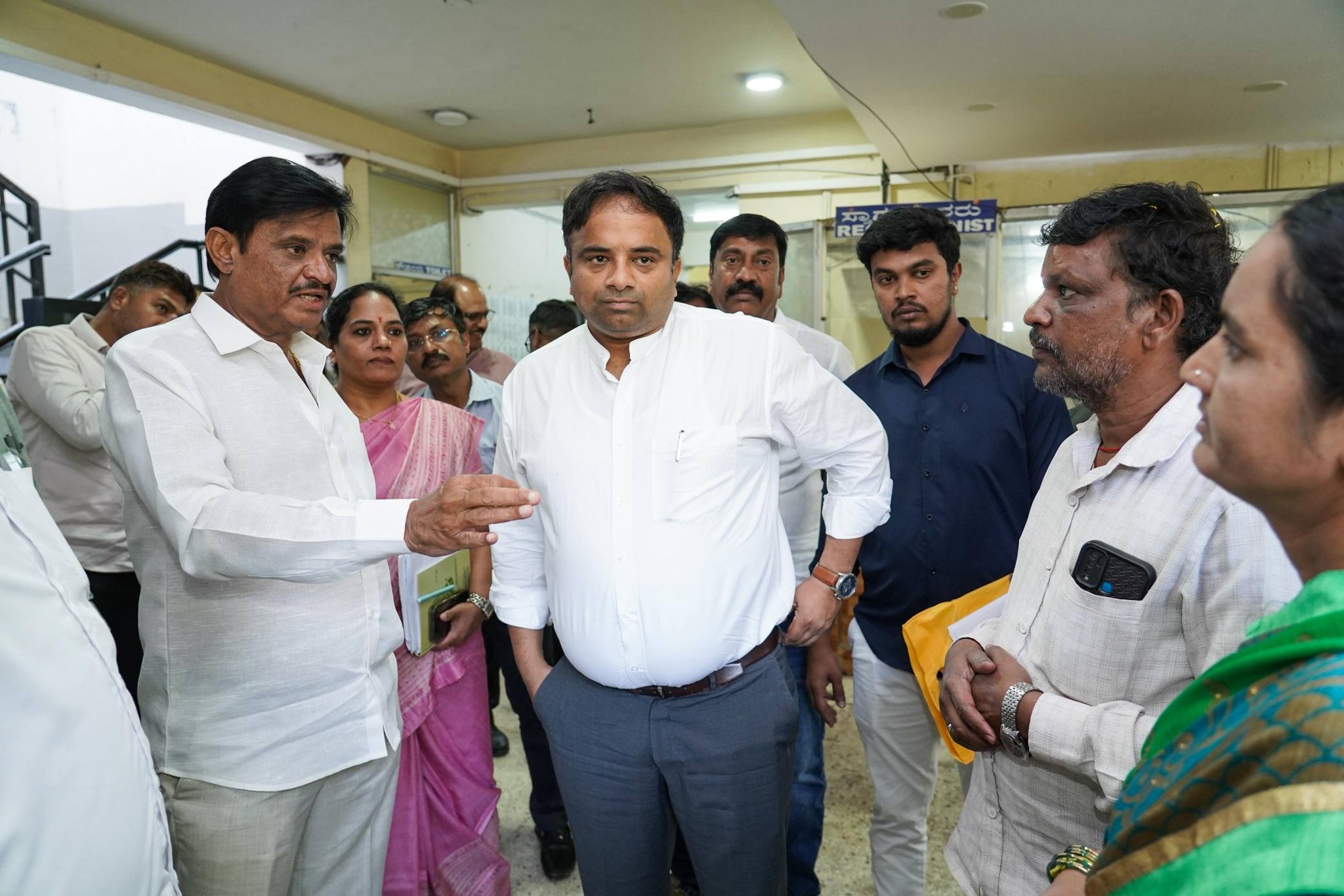 Munirathna - Munirathna added a new photo.