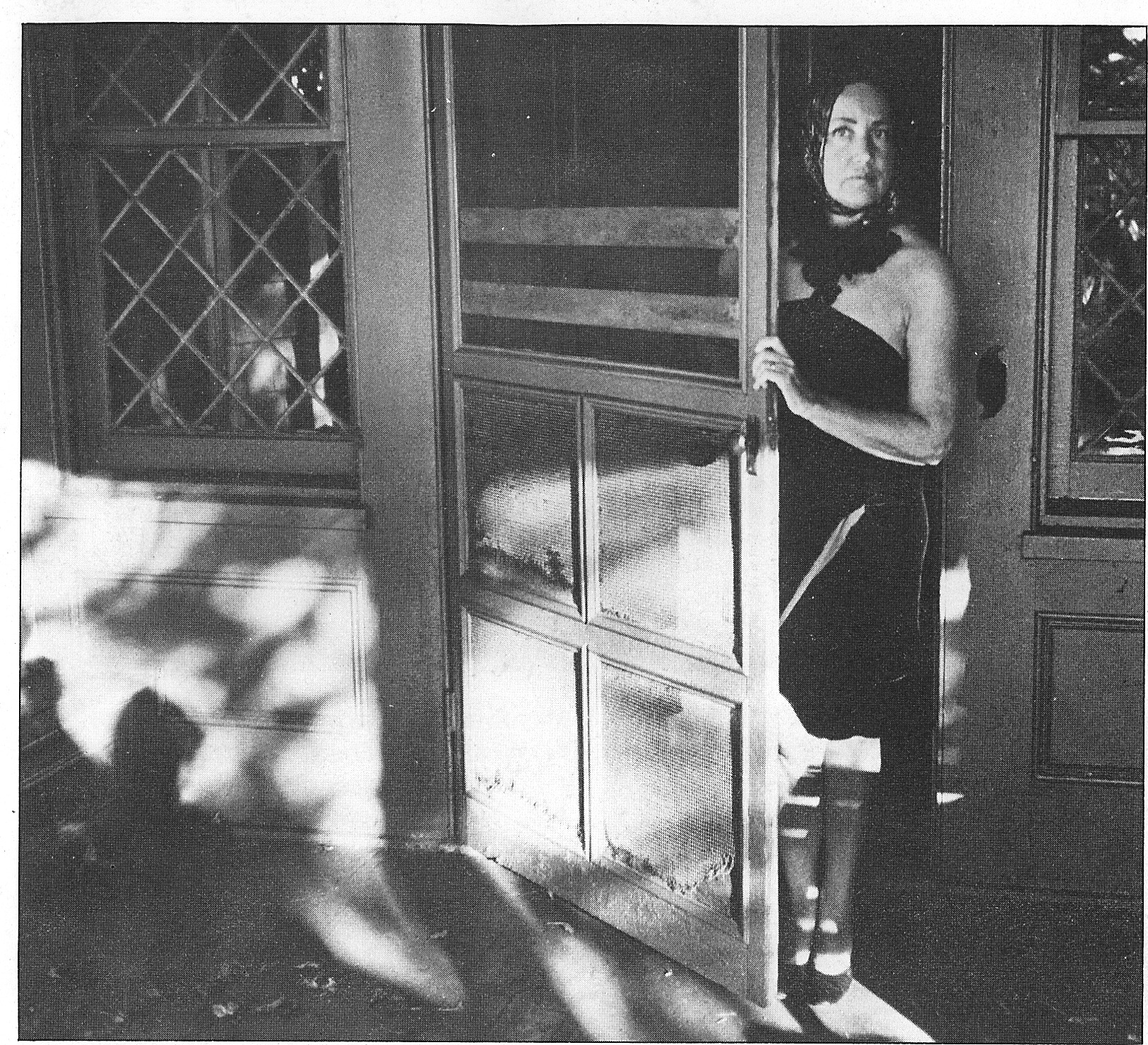 Staunch - Edie Beale greets the Maysles at the front screen door of ...