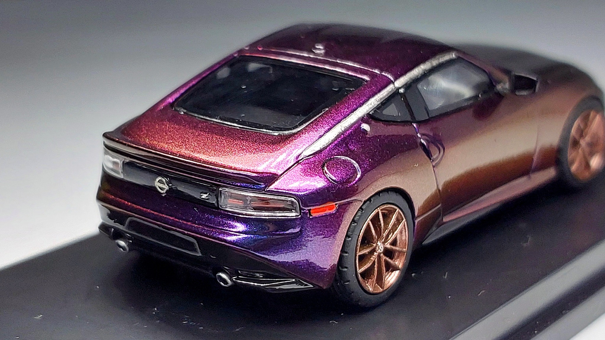 I wonder if Nissan Z combined with purple, what would it look like