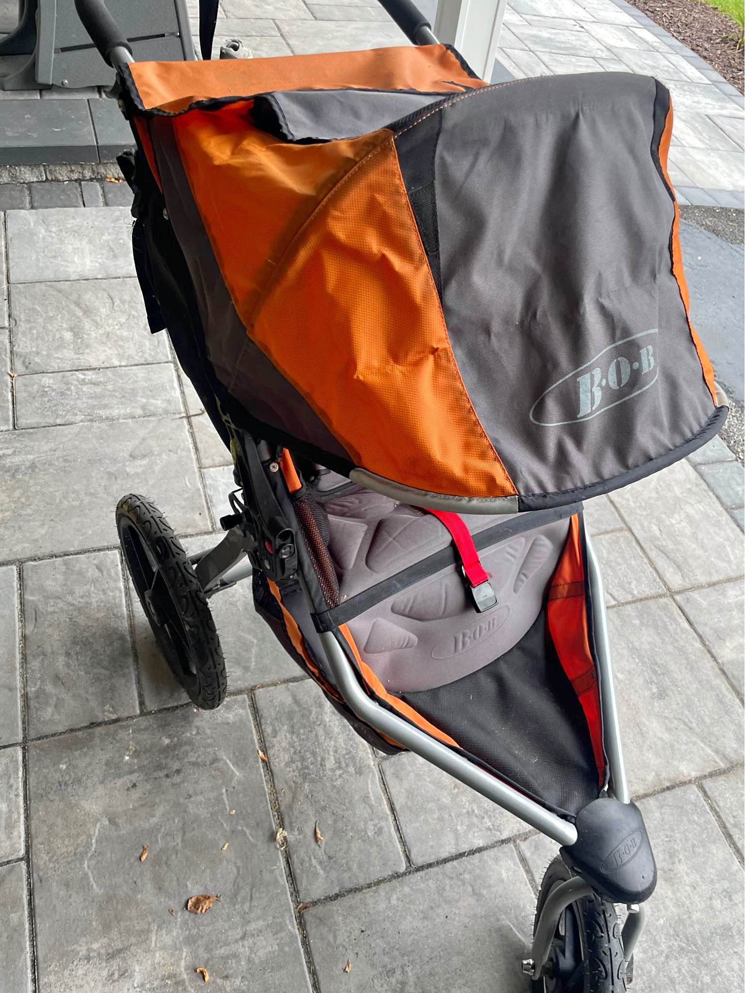 uppababy mesa V3 Infant Car Seat fun gift its base features a Osprey Fairview 55 Cascade Size:800