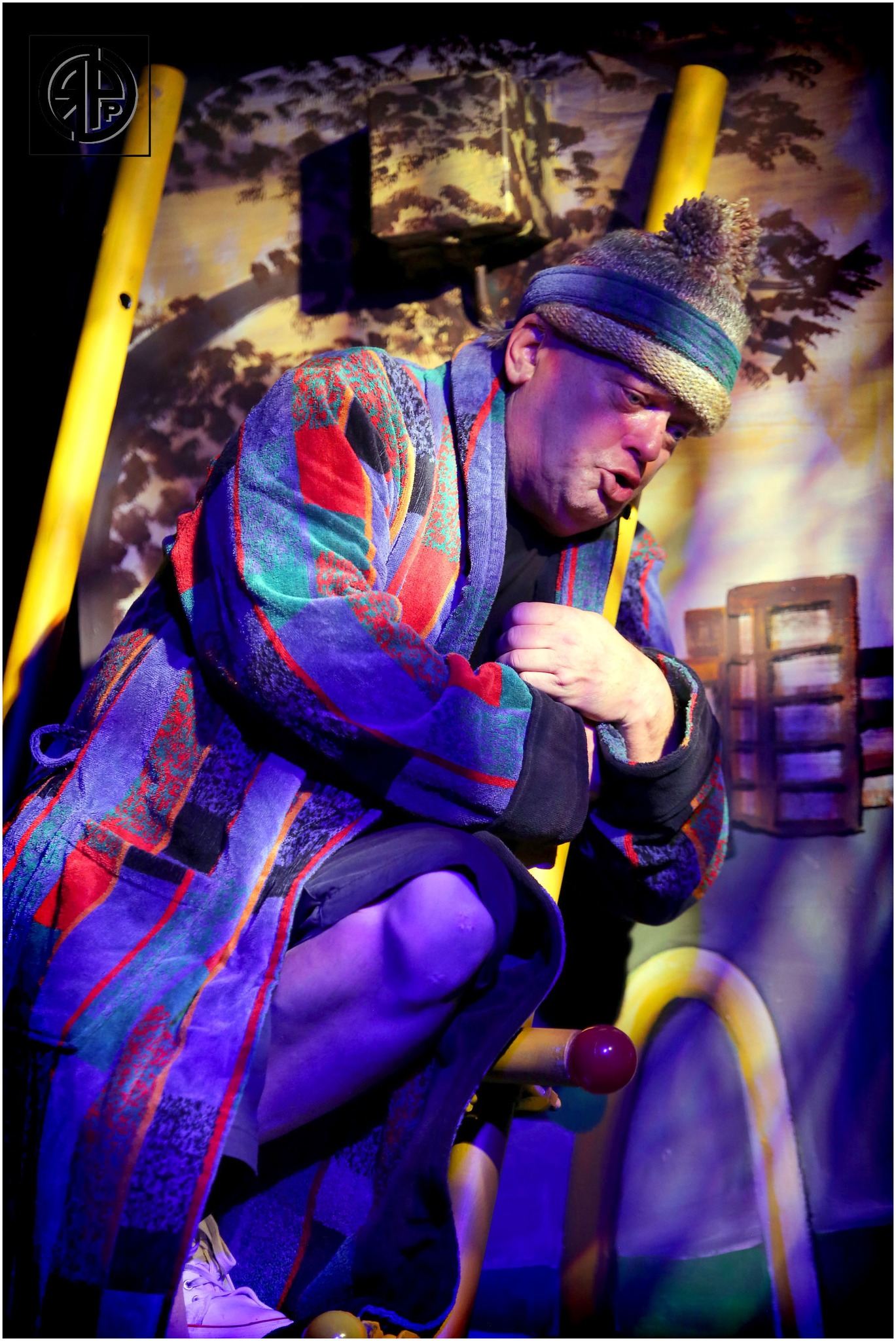 Robert - THE FLINT STREET NATIVITY by Tim Firth @ The Edward Alderton ...