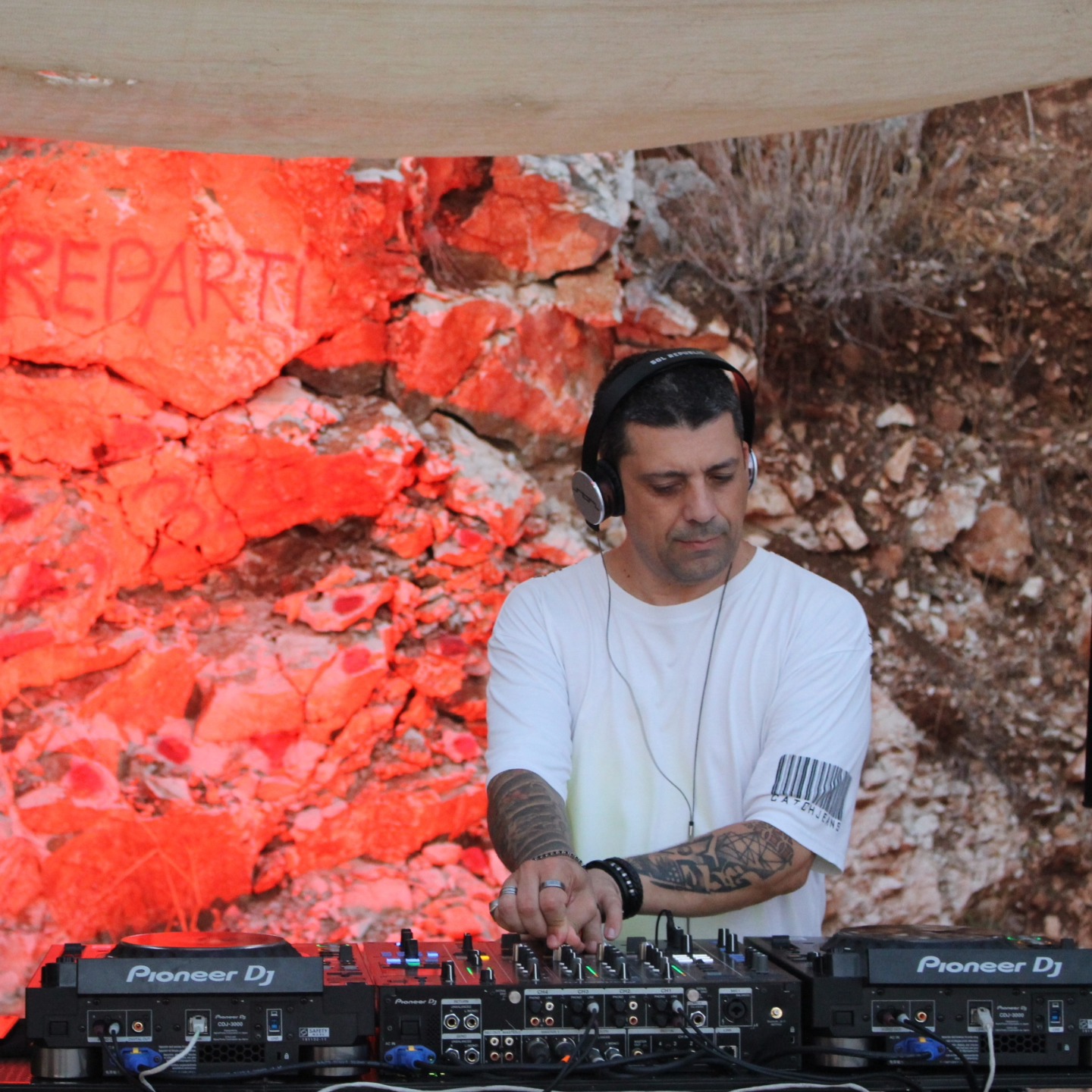 DavidC (@djdavidc) • Facebook