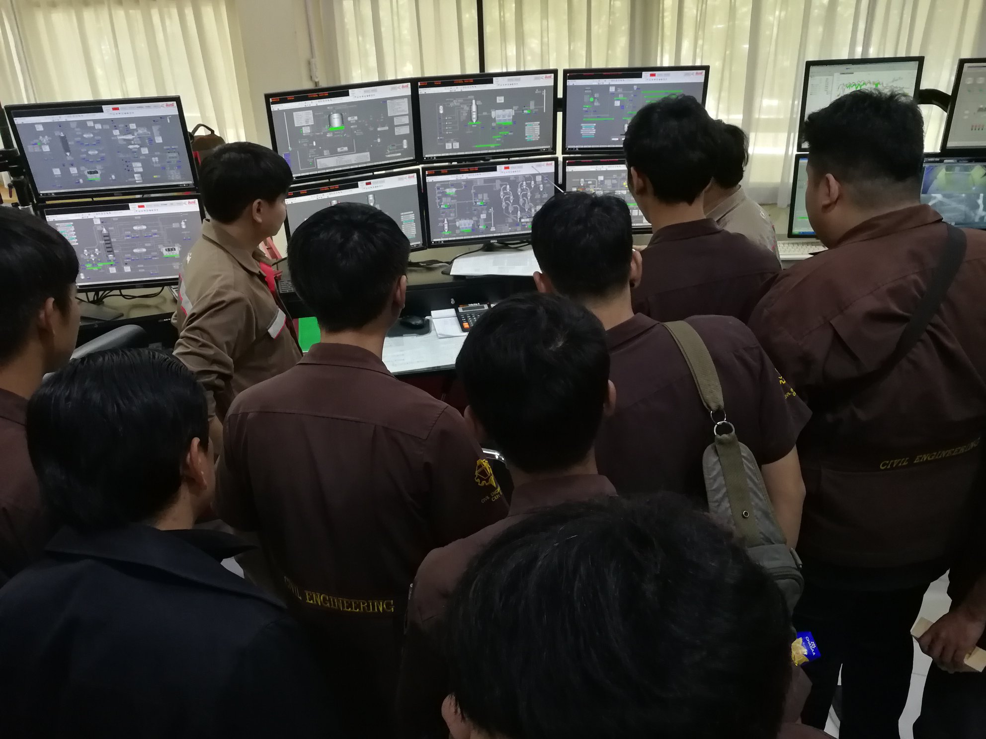 INSEE LAB - Cement Testing ห้องปฏิบัติการทดสอบปูนซีเมนต์ และวัตถุดิบ