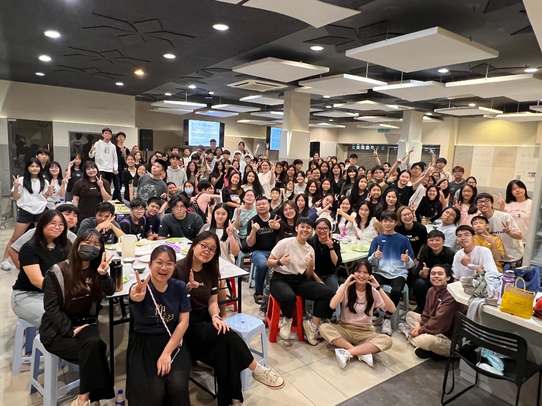 Mega CMC Campus Fellowship (美佳堂大专团契）
