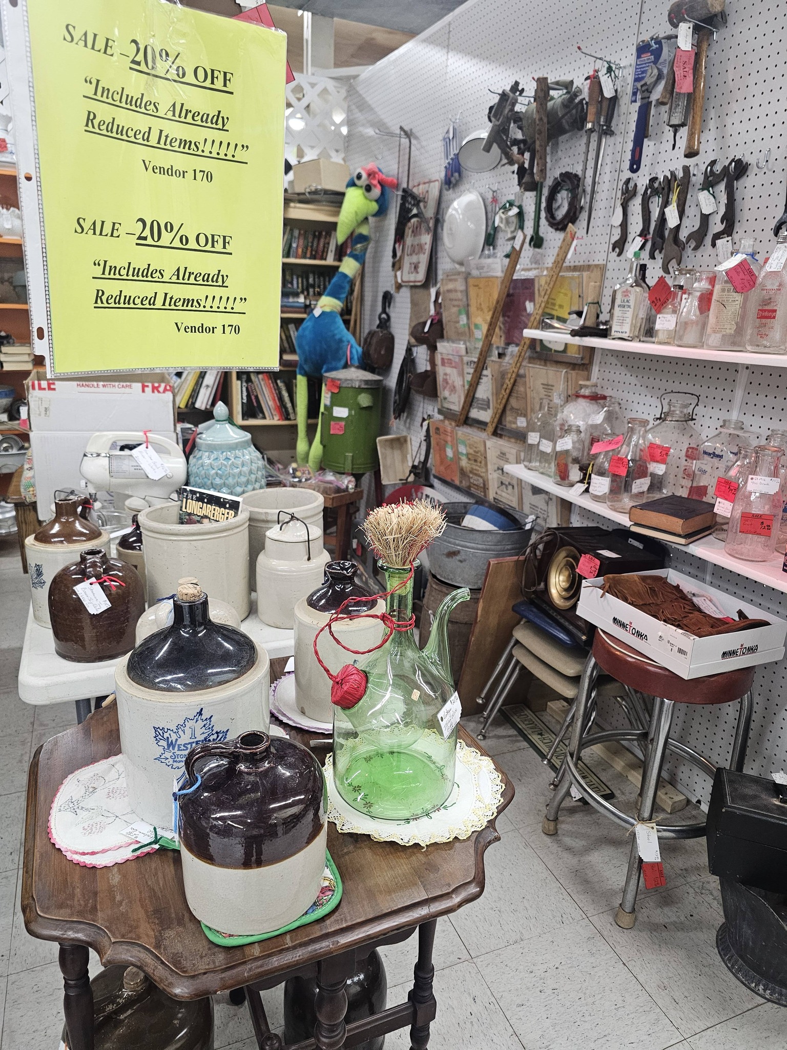 Emma Rae's Antiques &... - Emma Rae's Antiques & Uniques