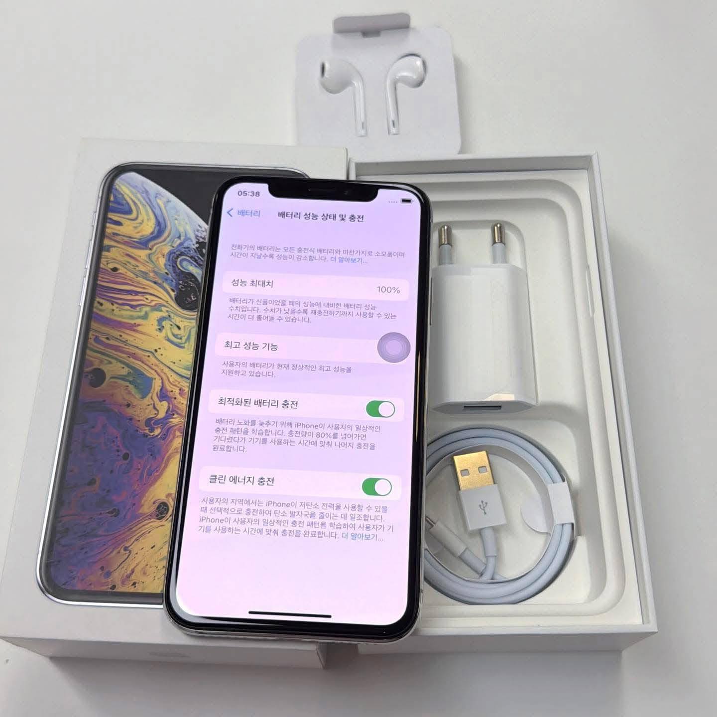 iPhone X 256GB Brand new condition / Battery:100% 298.000 won