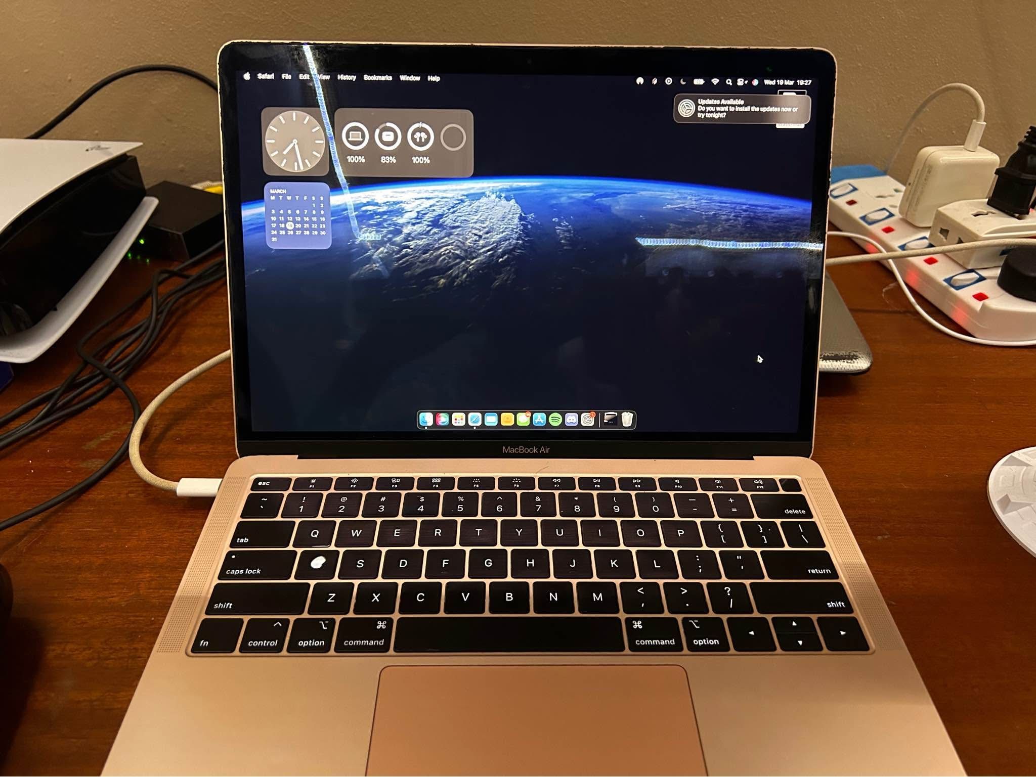 MacBook Air 2019 (A1932) for sale ? -128GB storage -MacOS Sonoma 