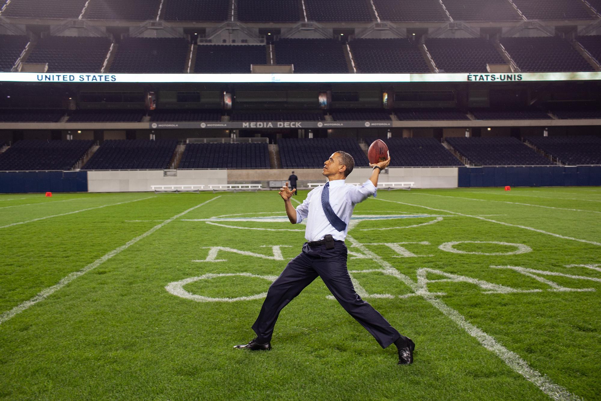 Obama - Chicago Bears, QB44 standing by. | Facebook