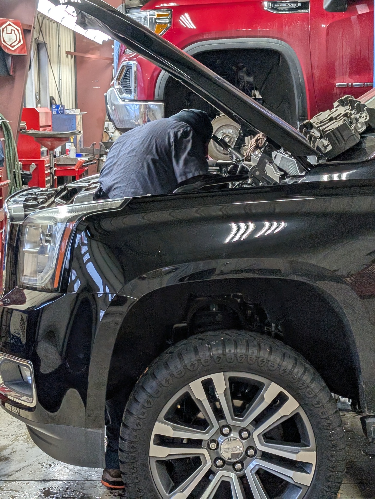 J & R Auto Service, Inc. | Oshkosh WI