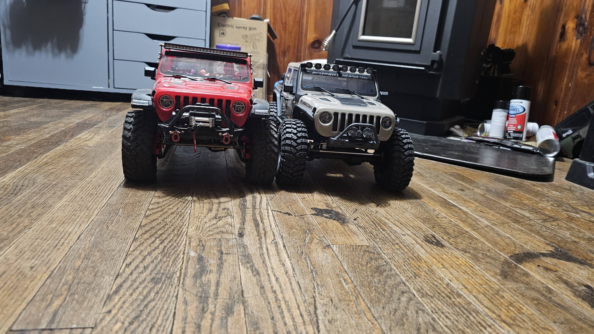 アキシャル　SCX10 Ⅲ ラングラー　シャーシ下廻りキズ少ない Axial SCX10 III Jeep Rubbing Issues and Modifications