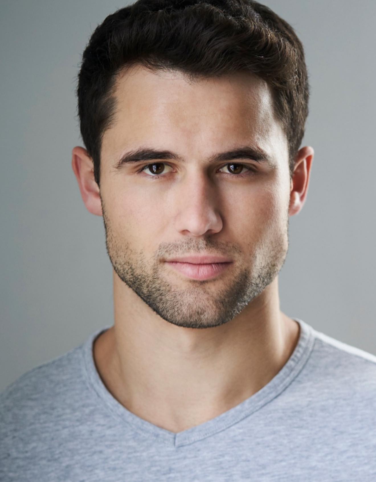 Good - Robbie Graham-Kuntz is so handsome. ️🔥 #HeatedRivalry # ...