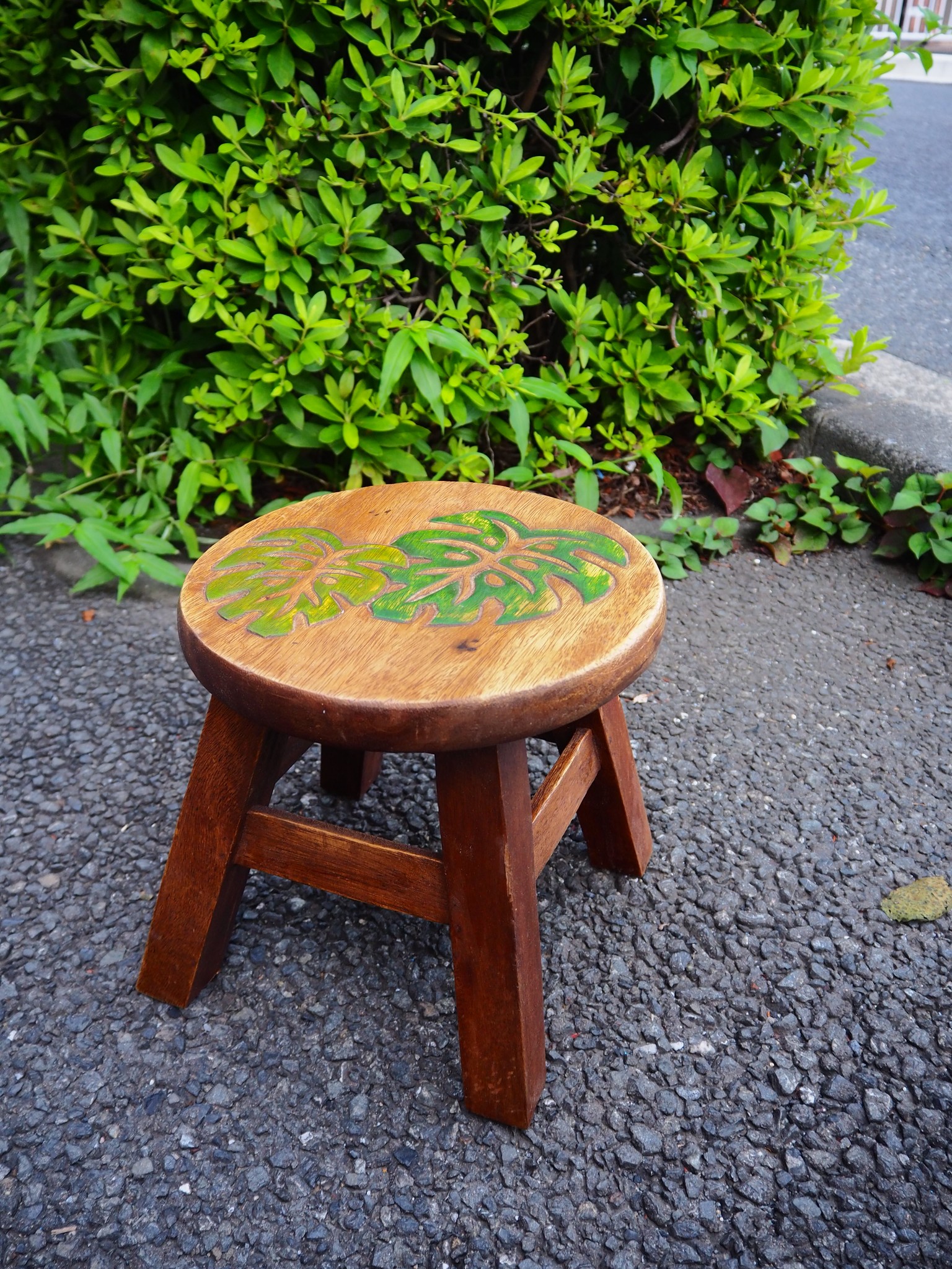 丸椅子のご紹介💺✨】 最近入荷した人気の丸椅子たちをご紹介します