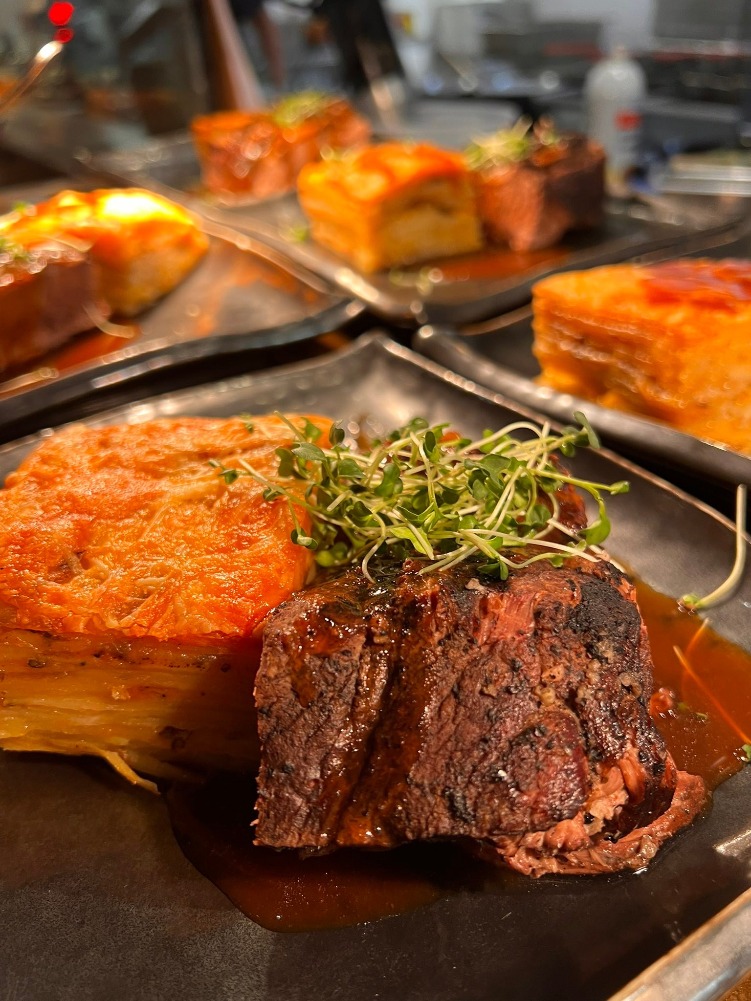 ORO Restaurant & Lounge | Raleigh NC
