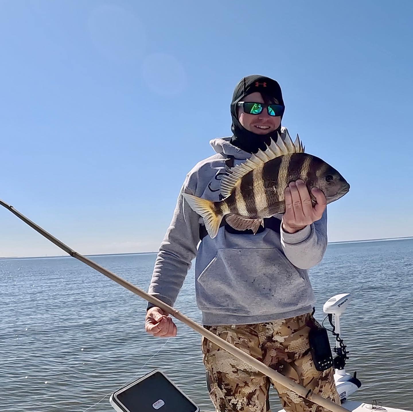 30 lbs mono fishing line Sufix Superior lb. Test 450 YD, Clear Designed to hold tough Size:80# Rod Blade w/ Standard Tip 0026WG SCUTE Fishing Rod Case