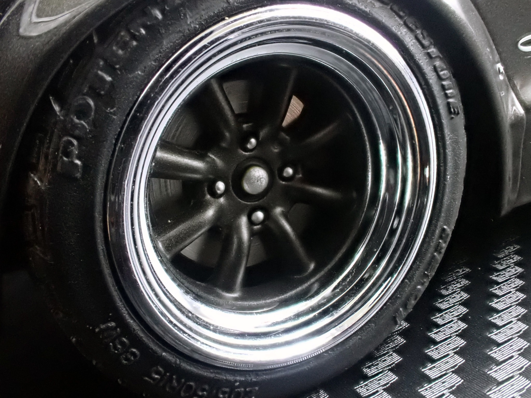 Hakosuka Dark Silver! Preorder Now! IG4032 1/18 Nissan Skyline