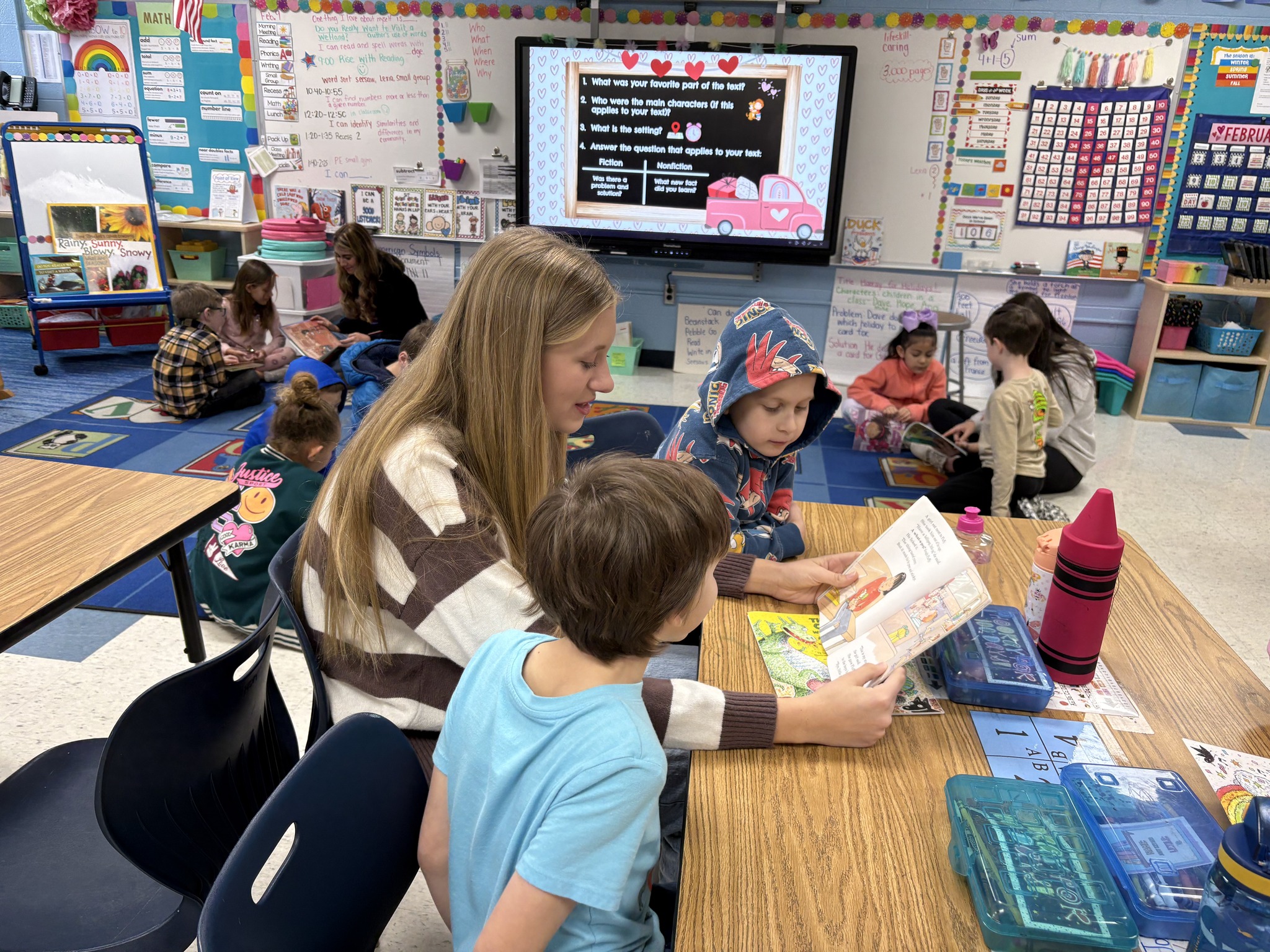 Lakewood Elementary School... - Lakewood Elementary School