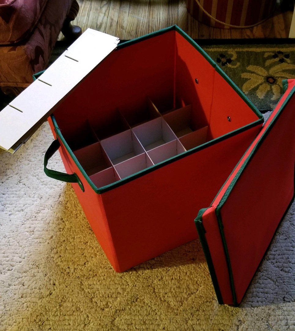 Barrington Studios Judy Hand 12 Days of Christmas Nesting Boxes