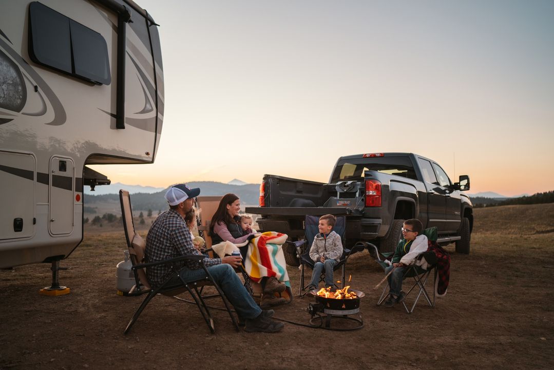 Rodoc - Let the good times roll. B&W's Patriot Fifth Wheel Hitch series ...