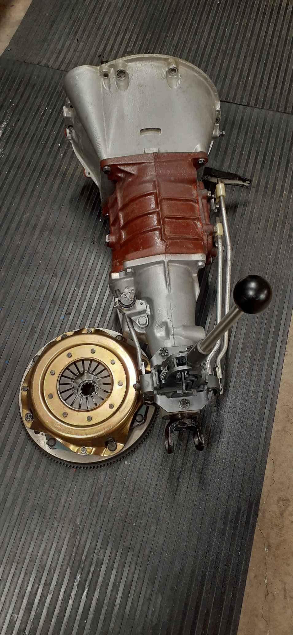 Holden M20 6 cylinder 4 speed gearbox - Car Engines & Engine Parts ...