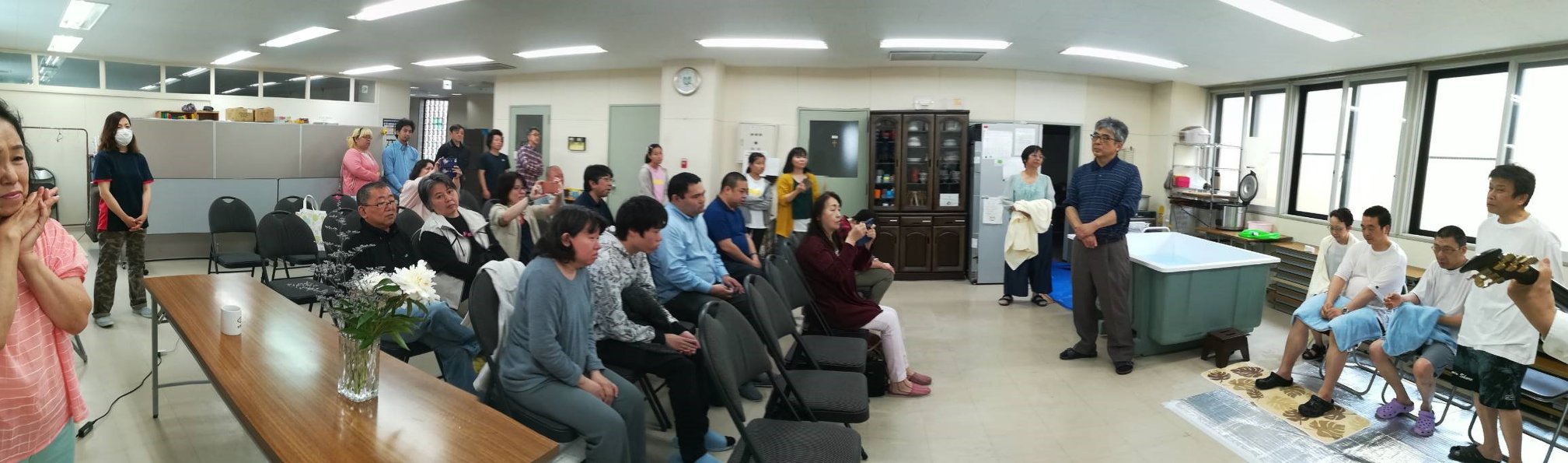 本日 6月22日 4名の方の洗礼式を行いました それぞれの証 ホープ札幌教会 プロテスタント教会 牧師斎藤博之 Facebook