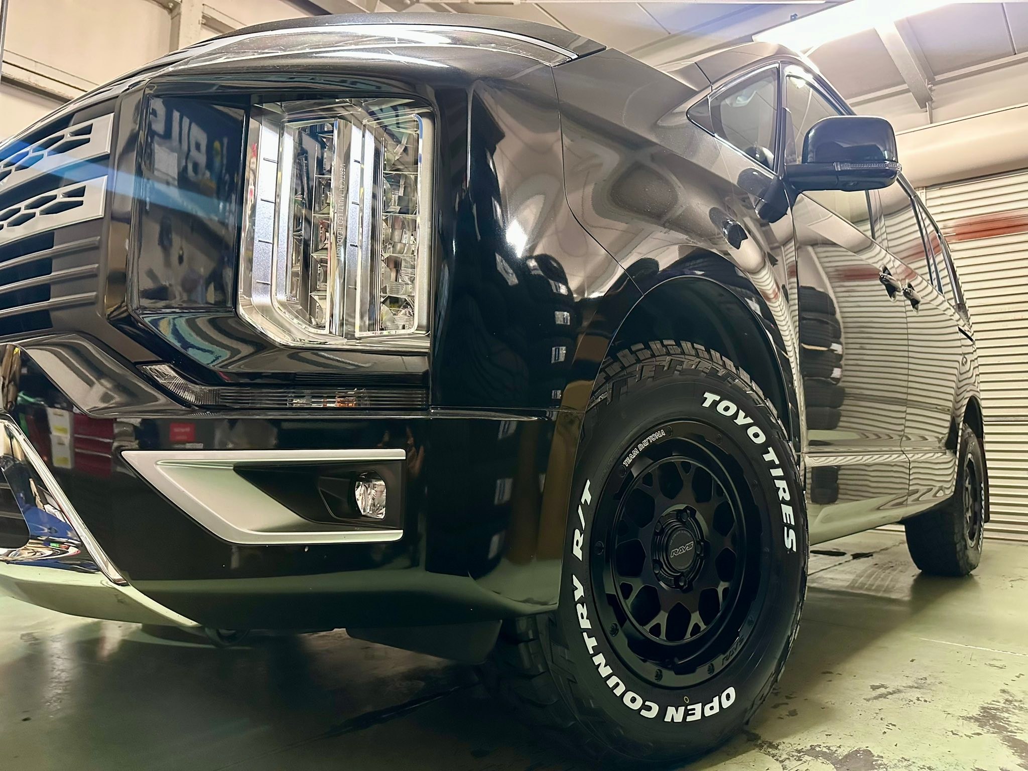 タイヤホイールショップ - T様デリカD5 ホイール RAYS TEAM DAYTONA 