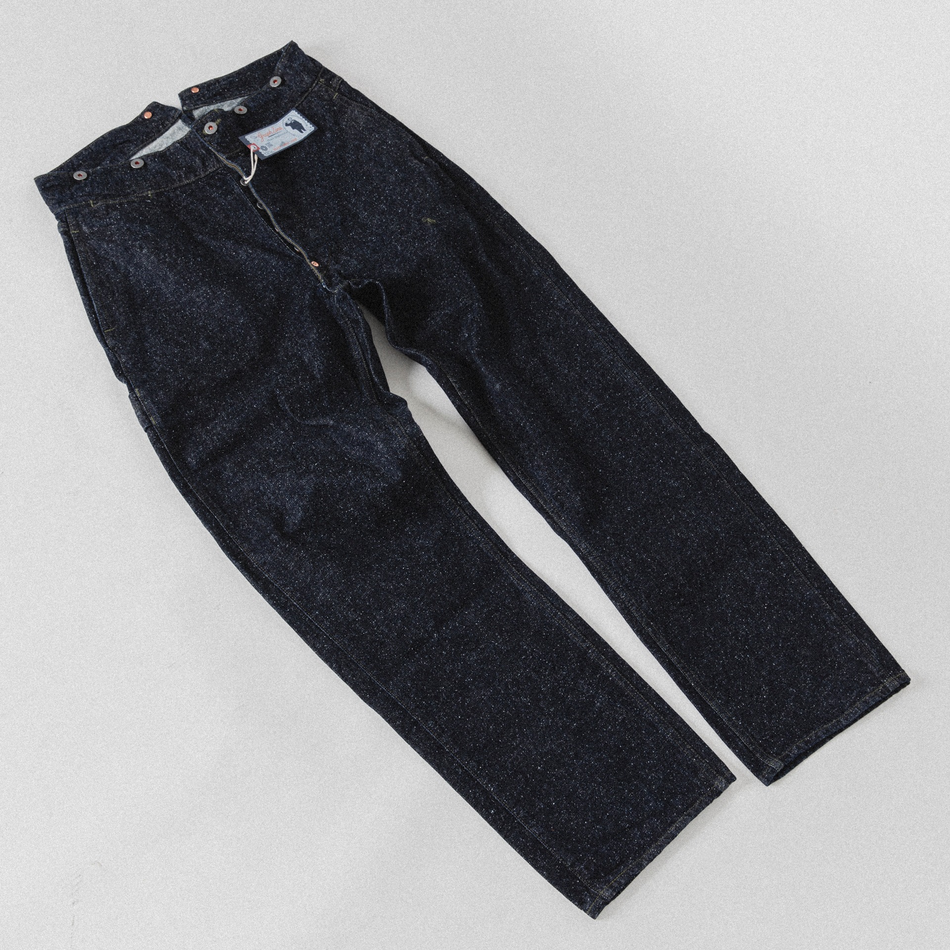 Pronto - พบกับยีนส์ที่แฟน Nudie Jeans ทั่วโลกต่างรอคอยกับ Nudie 