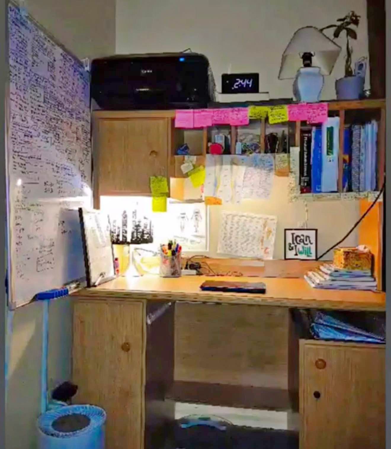 Table - Desks - Hanover, Ontario | Facebook Marketplace | Facebook