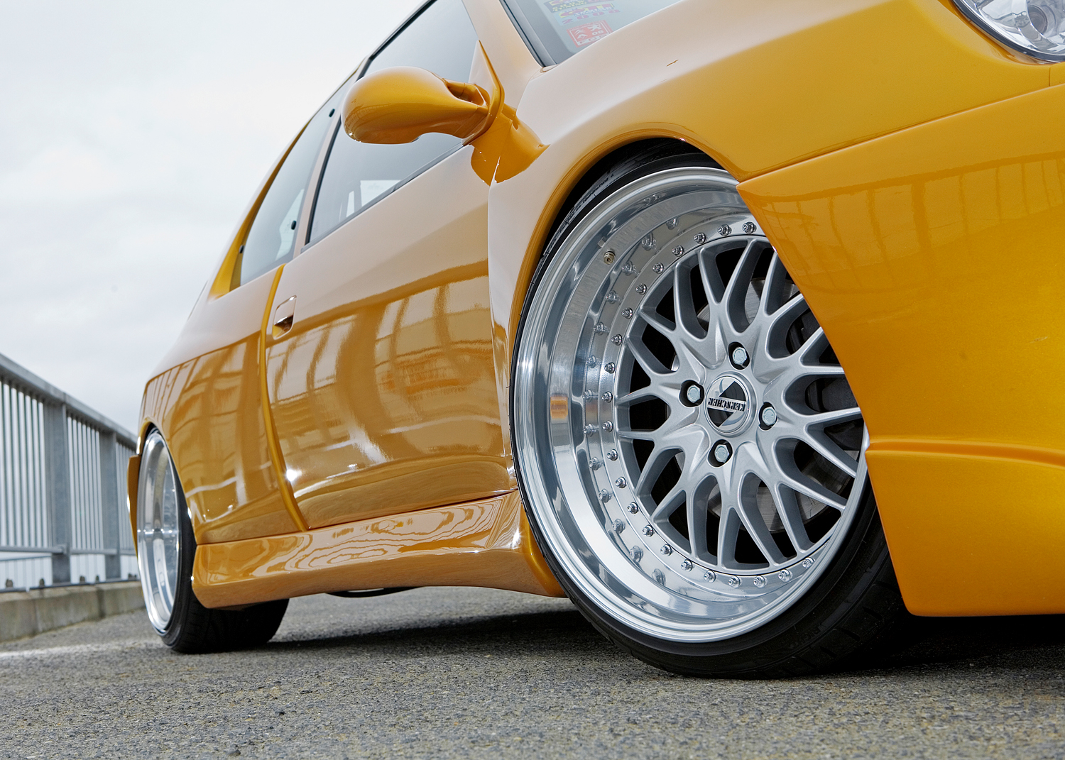 003 - THE MODIFIED COLLECTIVE - On this episode of 'The Modified