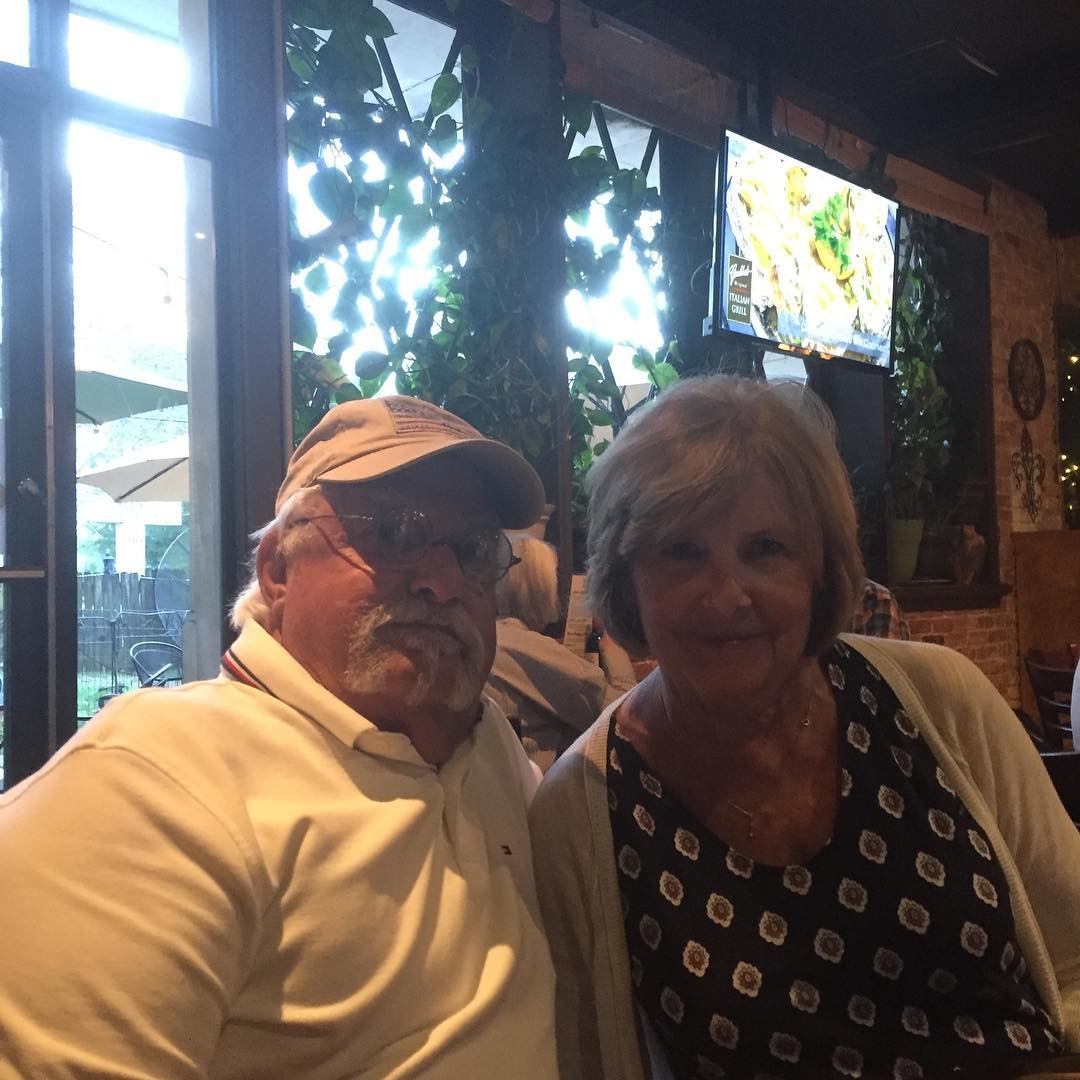LIVE from Destin, FL at HarborWalk Village __________________ More ways ...