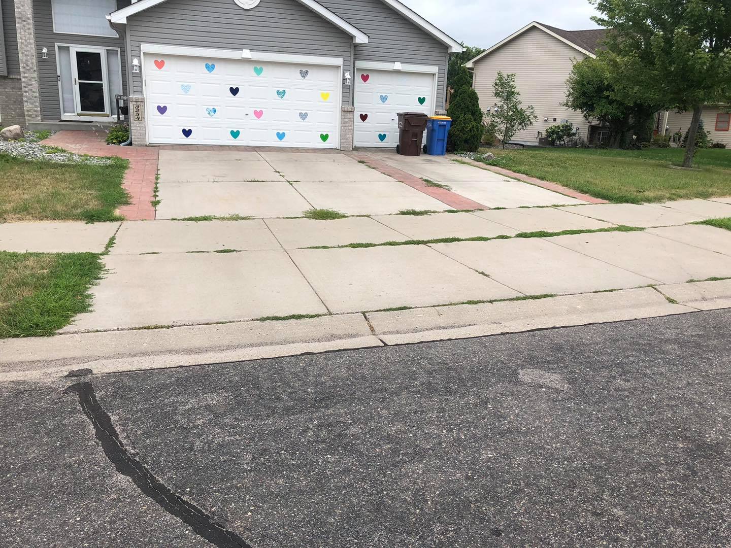 Full clean up. Before and After - LT Lawn Edging Service
