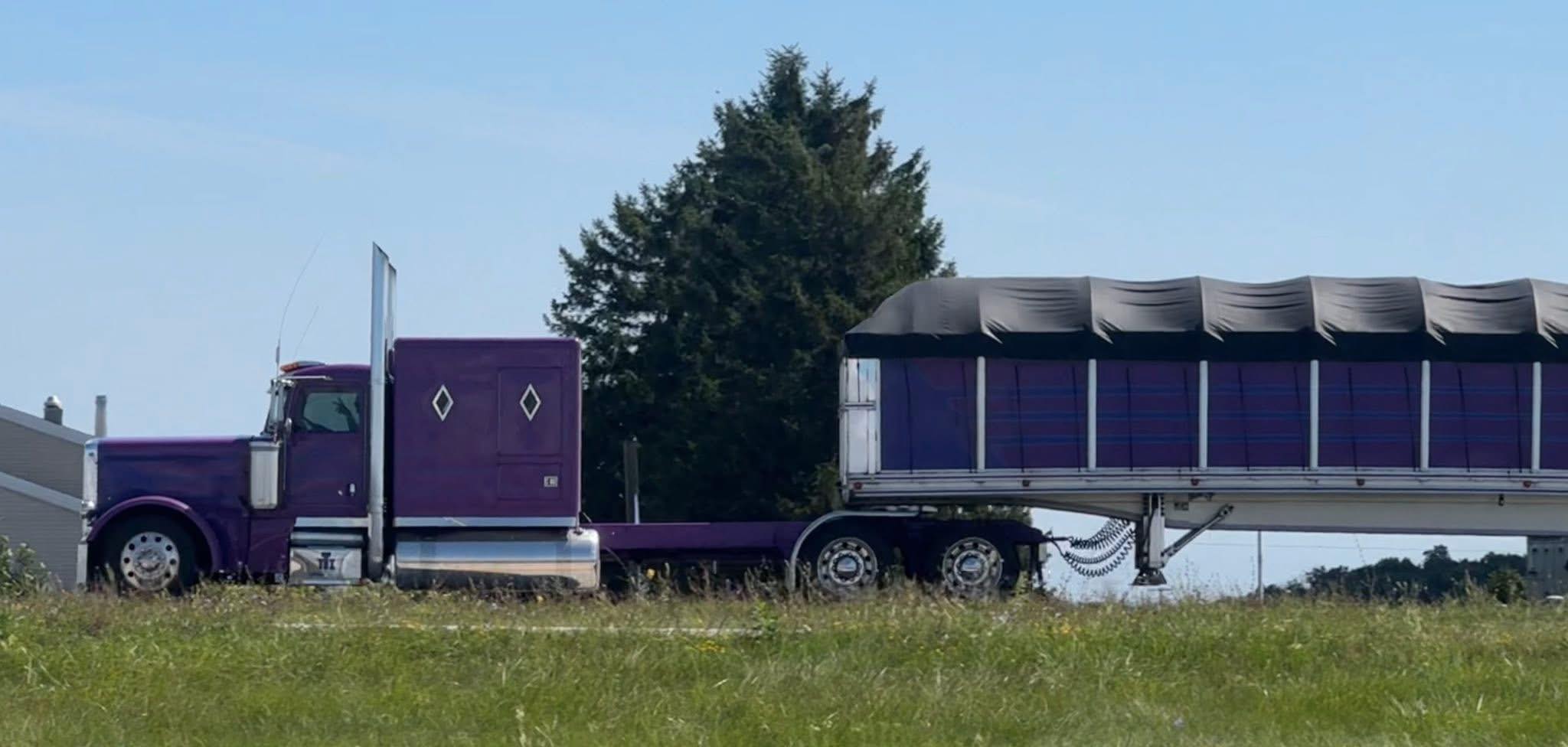 WI - Coming at you from Wisconsin Big Rigs Jake Timblins ride. As ...