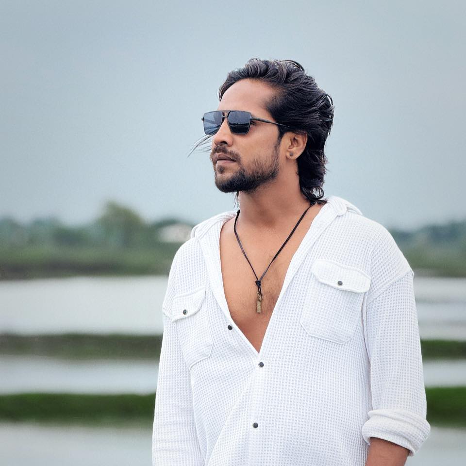 Singer Raju