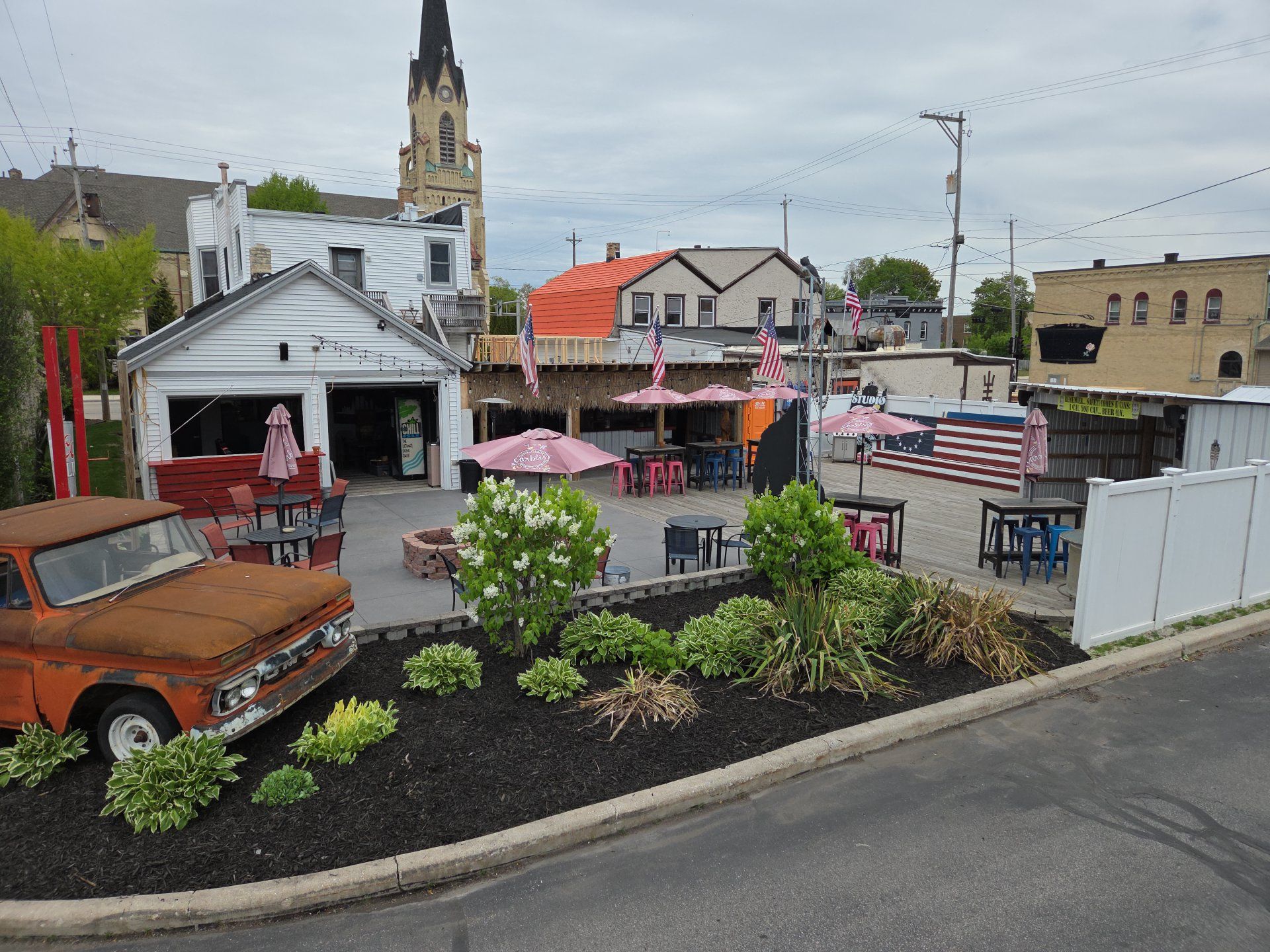 Salute To Everyone | Manitowoc WI