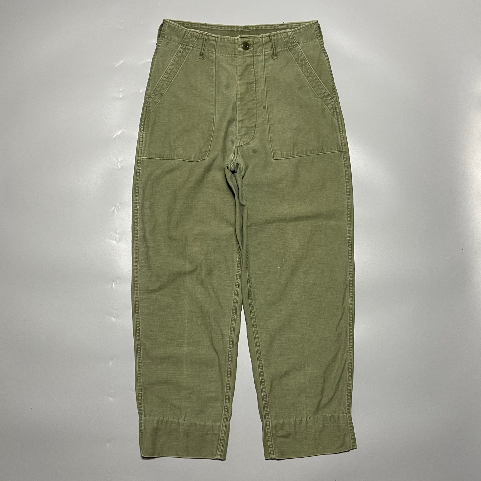 Heavyweight 15oz Baker Pants by @samuraijeans This fabric is an 