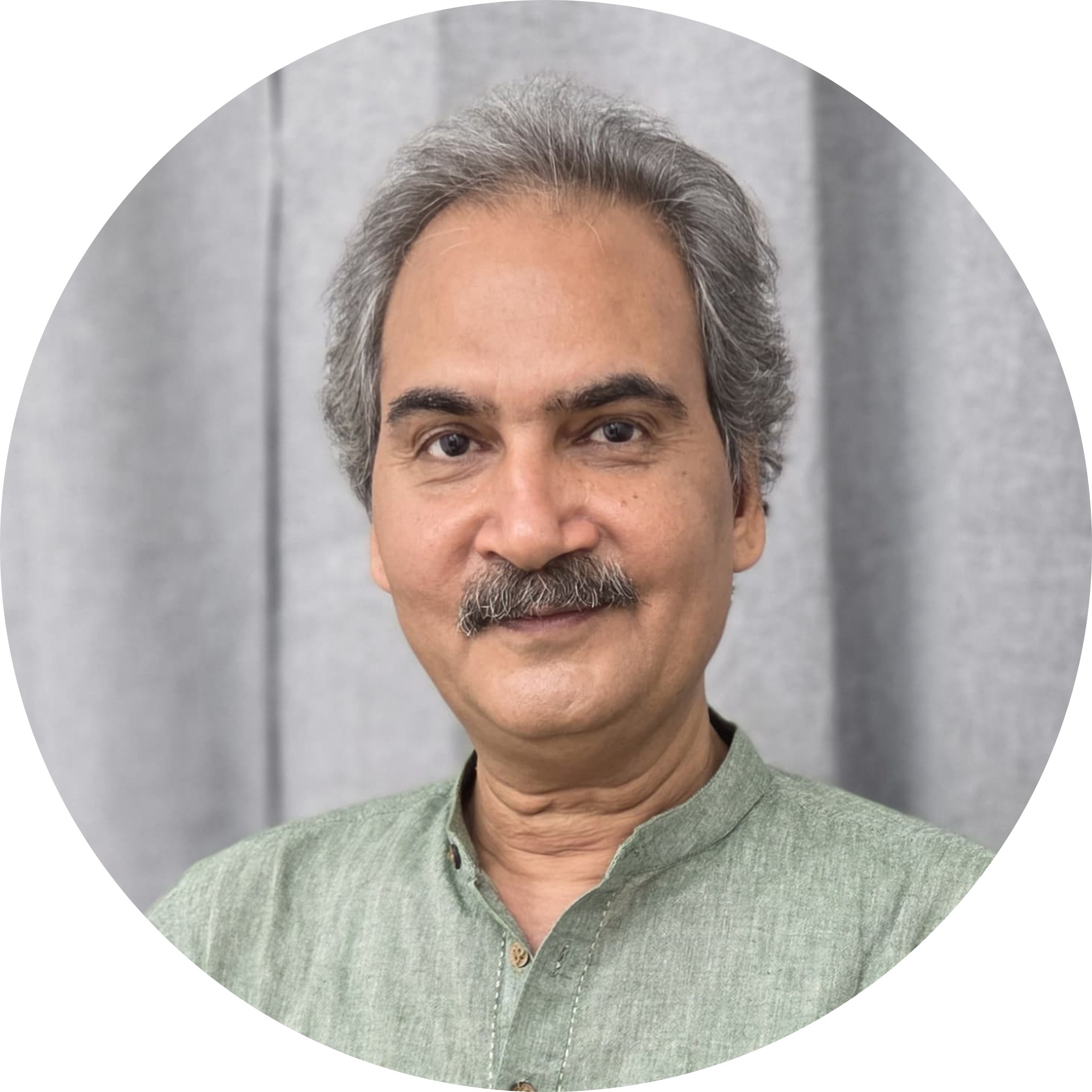 🌼 𝗬𝗘𝗦𝗧𝗘𝗥𝗗𝗔𝗬'𝗦... - Joy of Clarity - Satsang with Rajee | Facebook