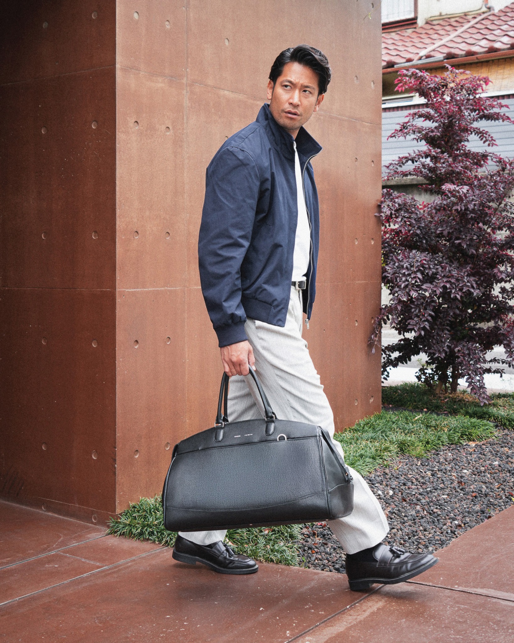 Effortless style meets premium structure. Meet the 193 Hobo Bag 
