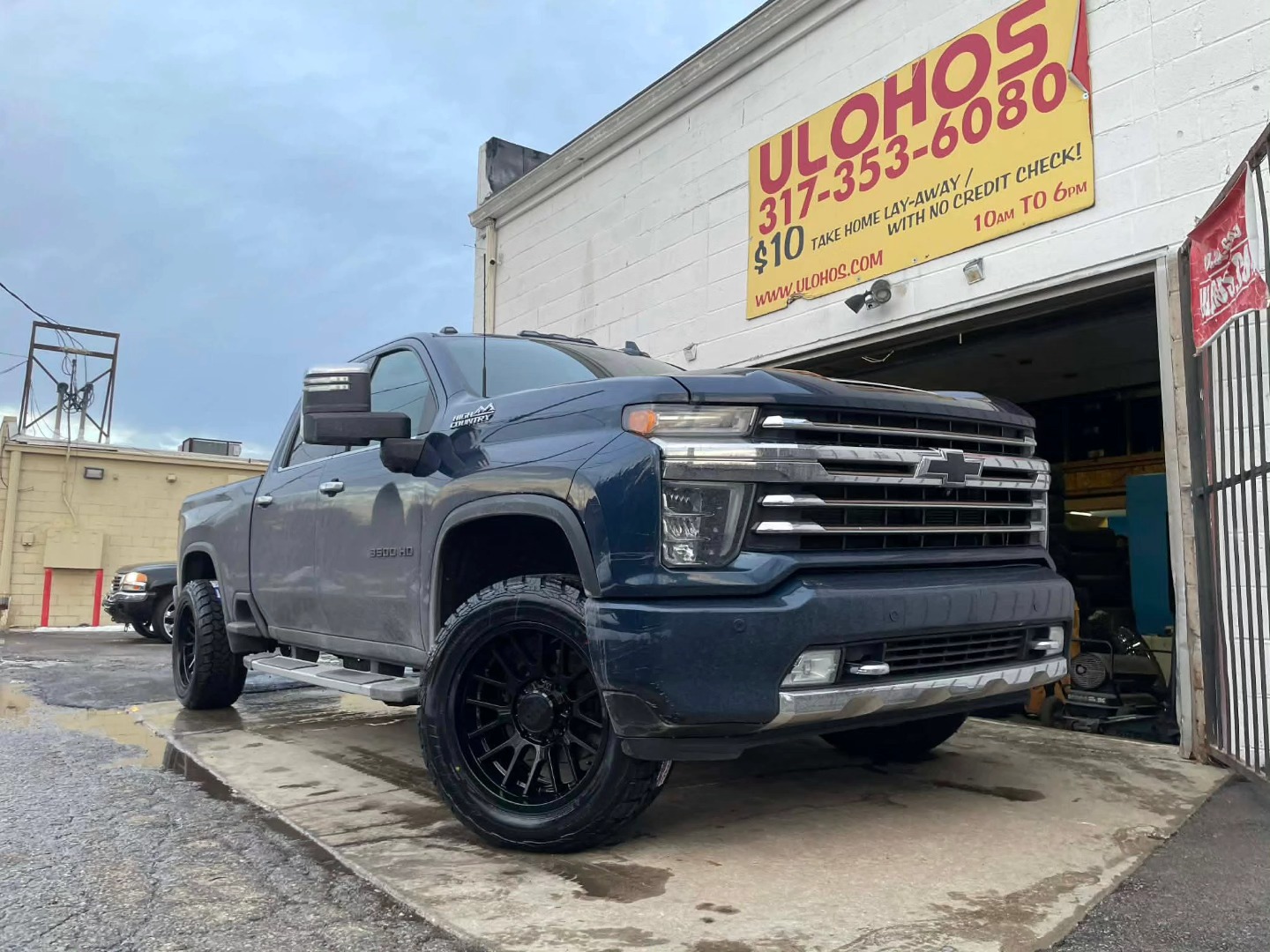 Ulohos Superstore Indy added a... - Ulohos Superstore Indy