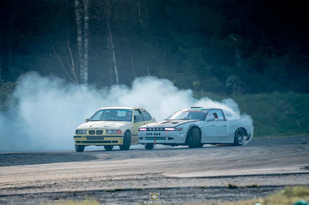 Elite Bil Racing team