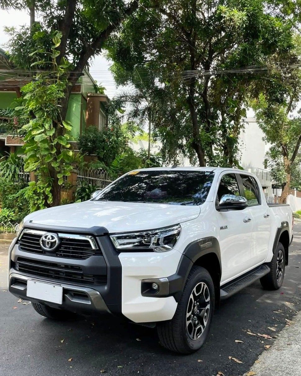 New Arrival Unit * Toyota Hilux G 4x2 Model 2025 Manual