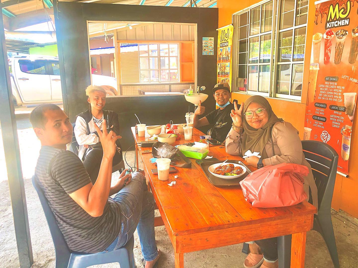 MJ Kitchen | Ranau