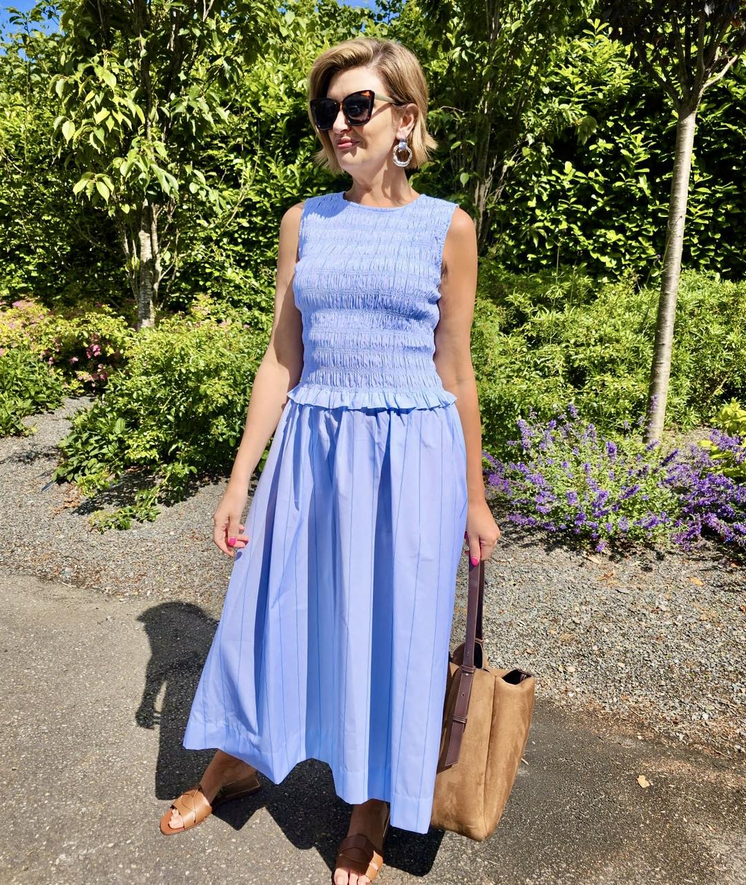 💙 Savida style for just €30? Yes please! 💙 This beautiful powder blue midi dress from Dunnes Stores is giving effortless summer elegance. From the flattering shirred bodice to the floaty skirt