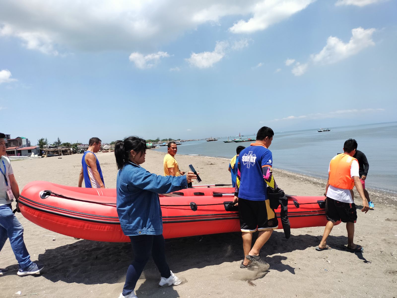 Rubber - Rescue Rubber Boat sa panahon ng Ulan, bagyo at Baha! Ano ang ...