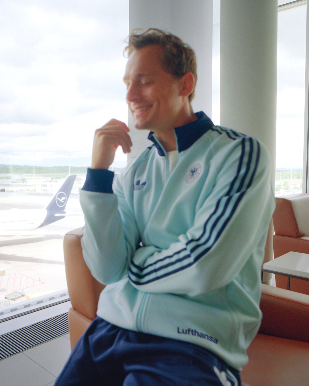Let us introduce our exclusive Lufthansa First Class Tracksuit