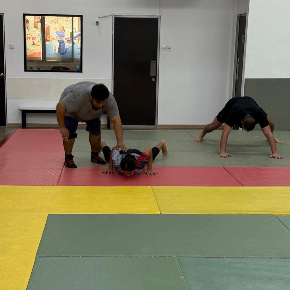 Singapore - The Wrestling Federation of Singapore wishes you a roaring ...