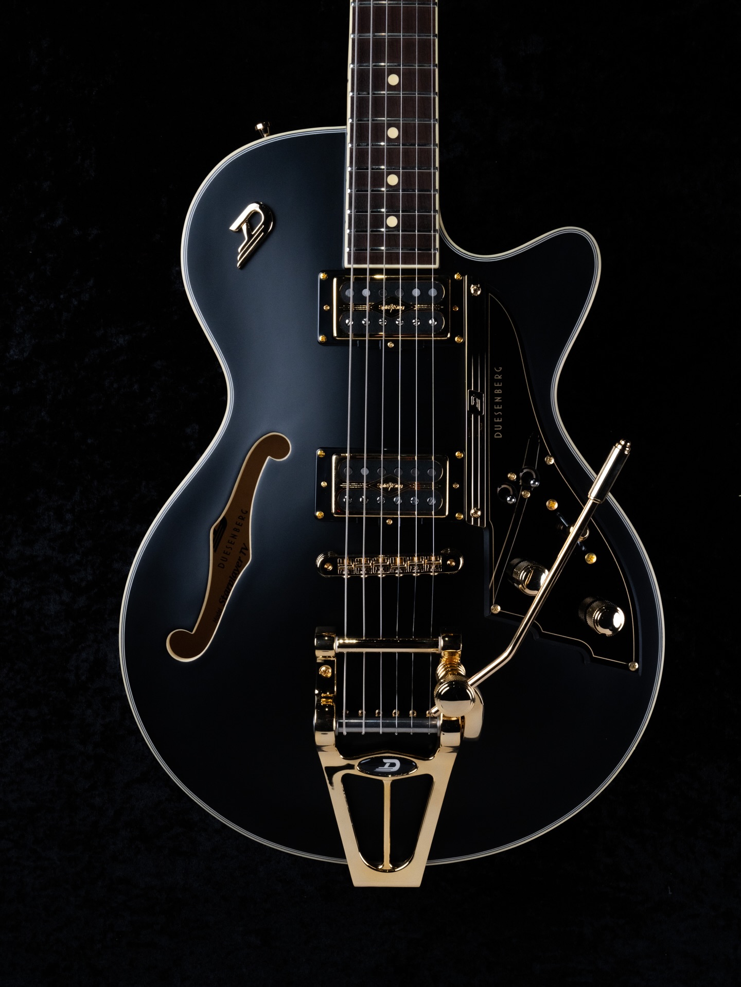 The choice is easy.. Starplayer TV Black Velvet #duesenberg 