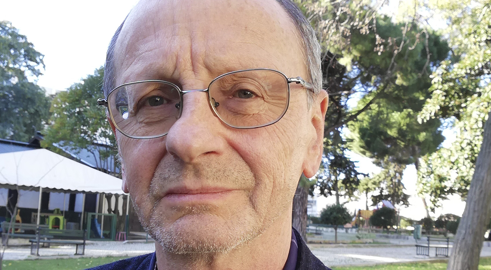 90 - George Rupp, físico e investigador no Centro de Física Teórica de ...