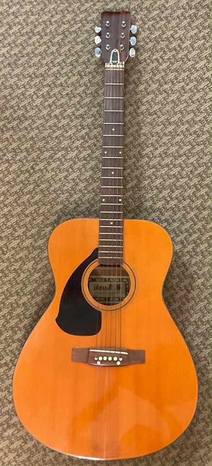 Kiso Suzuki acoustic guitar for sale at Re-Source Thrift Shop Ottawa